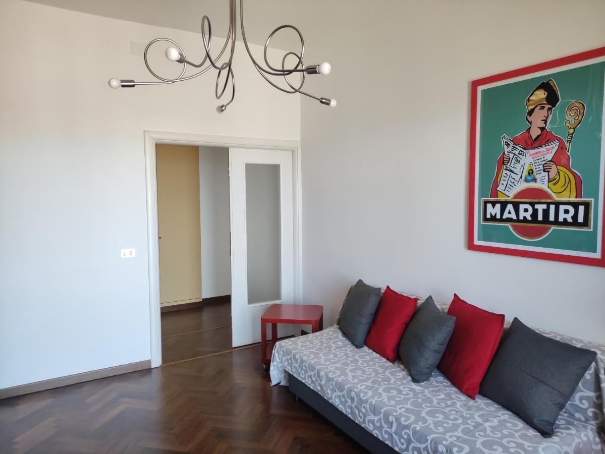New Panoramic Apartment - Half Way Center-Vomero District Napoli Eksteriør billede