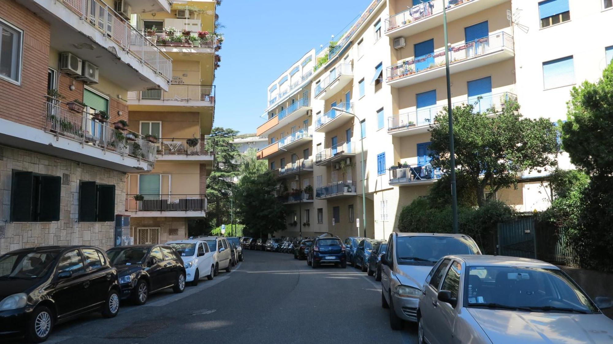 New Panoramic Apartment - Half Way Center-Vomero District Napoli Eksteriør billede