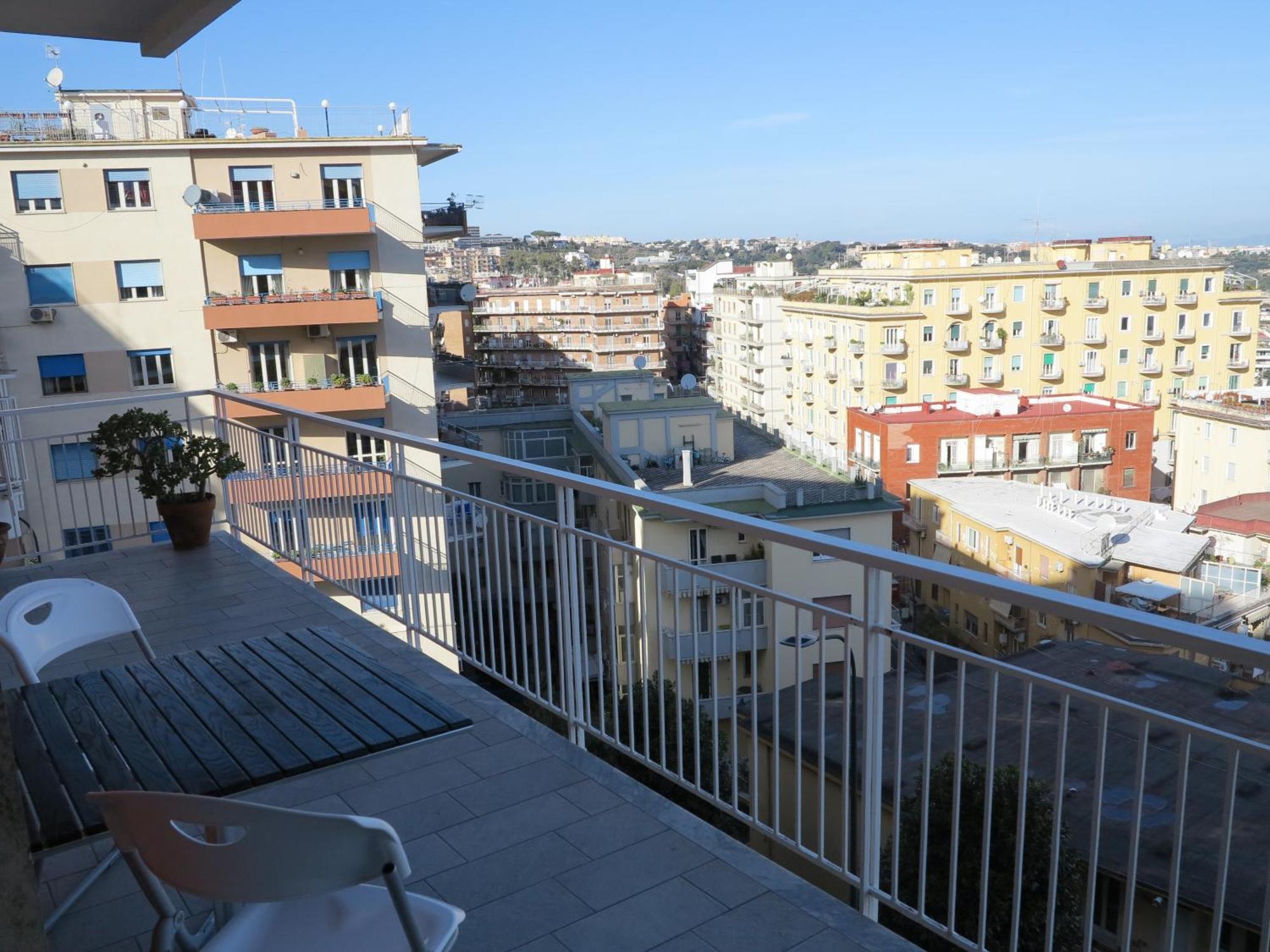 New Panoramic Apartment - Half Way Center-Vomero District Napoli Eksteriør billede